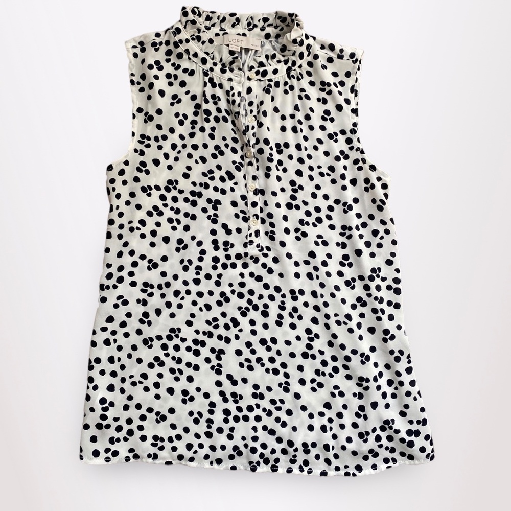 Loft Petite XS Sleeveless Top/Blouse - Black Dots on Off-White Top